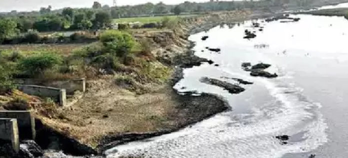 ગુજરાતની પ્રજા અને પર્યાવરણનાં ભોગે ઉદ્યોગોએ કરોડો રૂપિયા ખિસ્સામાં નાખ્યા: હાઈકોર્ટ
